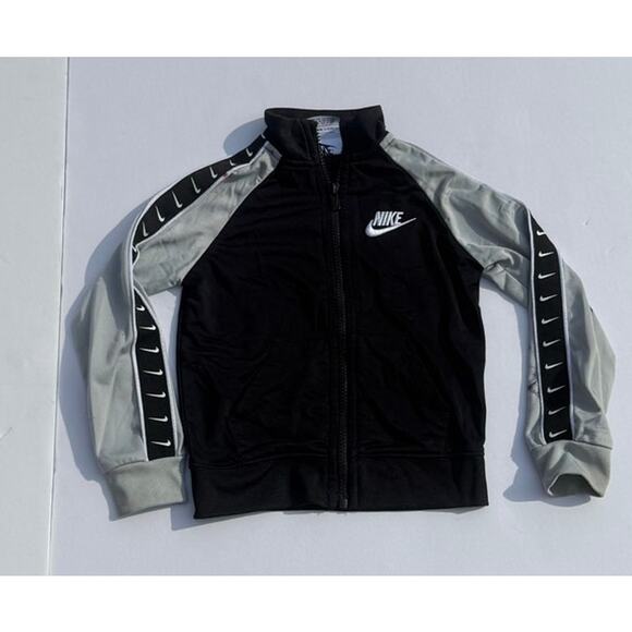 Kids Nike Zipup {slight stain} - Picture 1 of 4